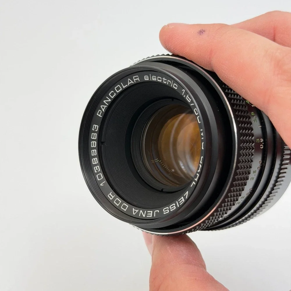 Carl Zeiss Jena Pancolar Electric 50mm f1.8 MC M42 Mount Prime Lens DDR CLEAN